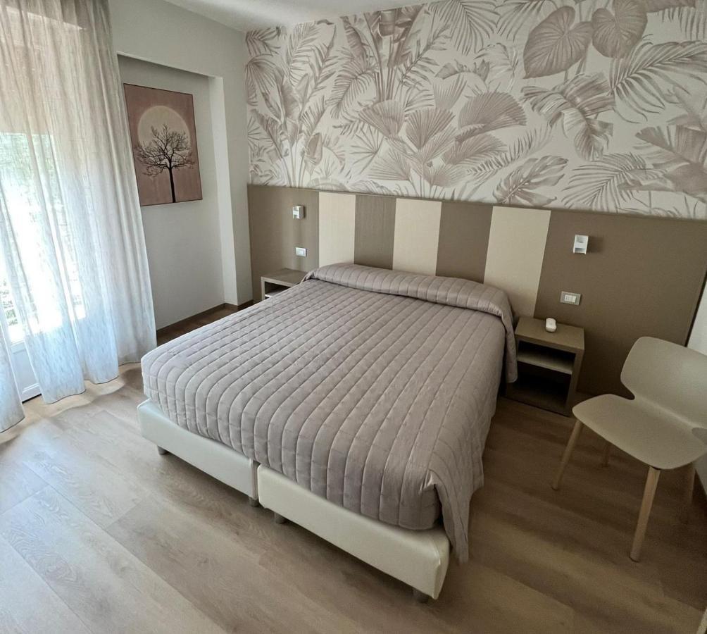 Eco Hotel Ariston 말세진느 외부 사진